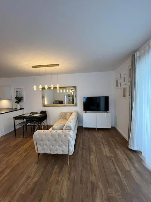 Moderne Wohnung Mit 4 Betten Bochum Exterior photo